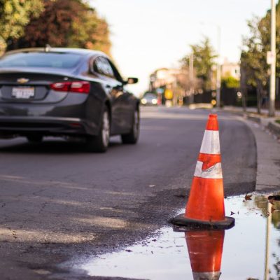 St. Louis, MO – Multi-Vehicle Crash on I-70 EB at Jennings Station Rd